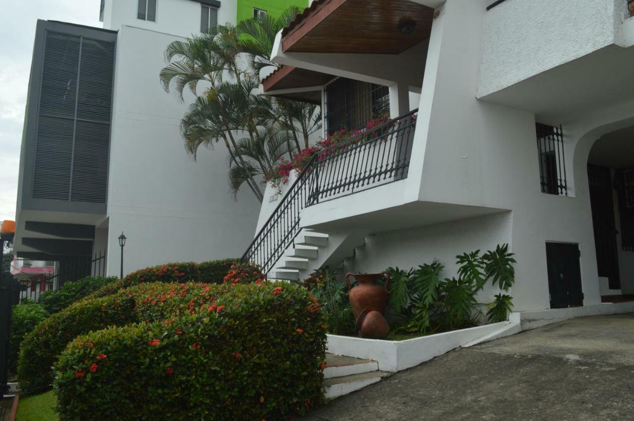 Totumas Lodge Panama Stadt Exterior foto
